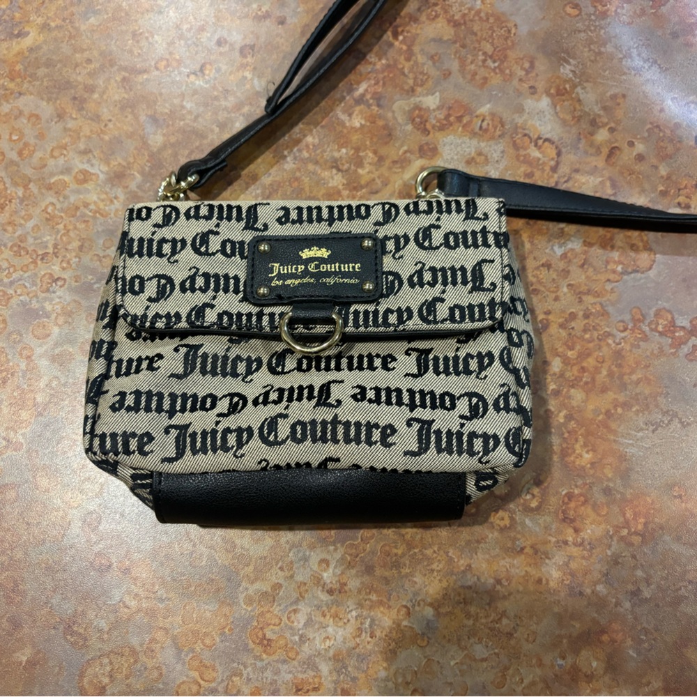 Juicy Couture Crossbody